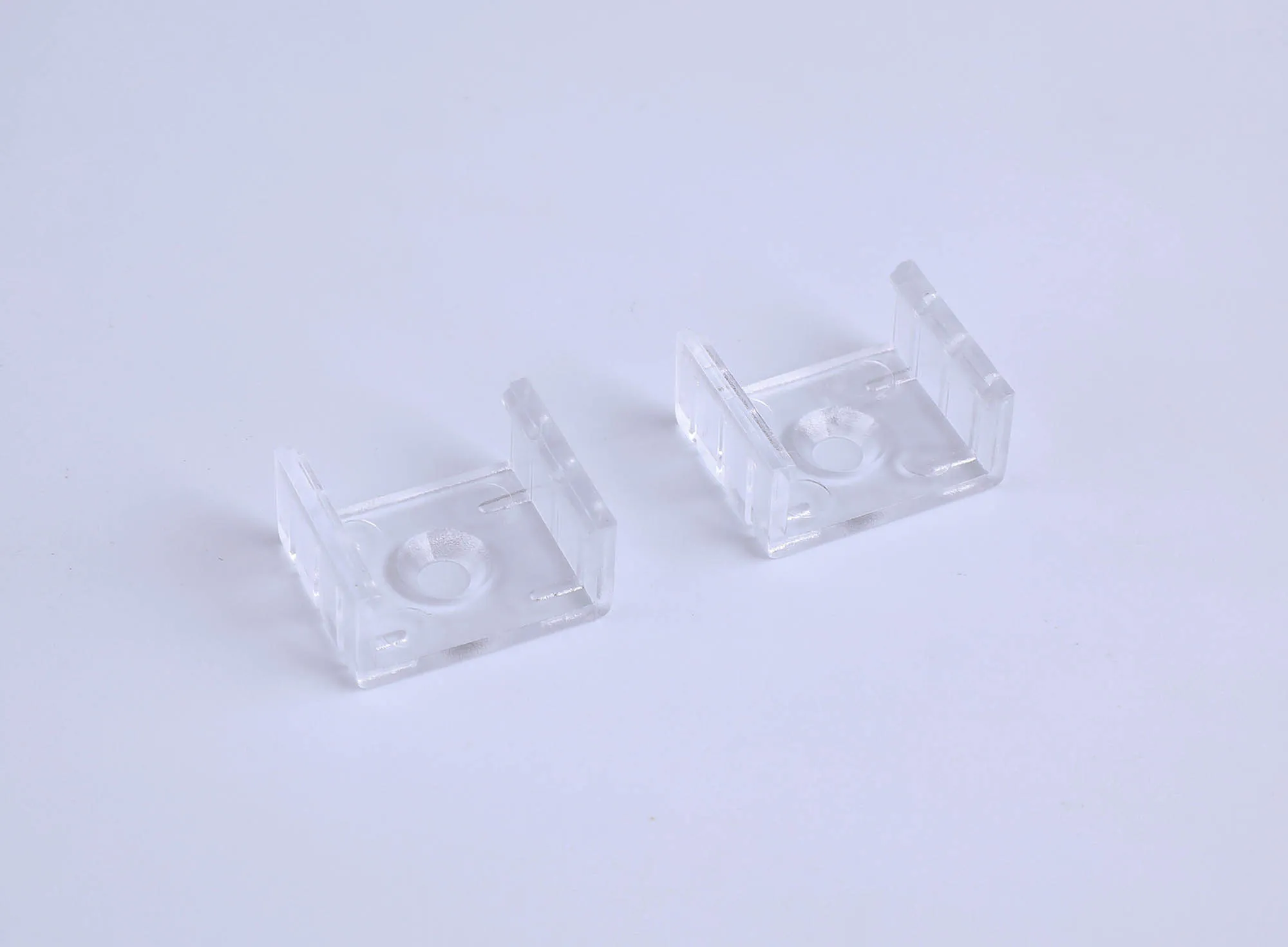 Tiras 20.8mm x 10mm Transparent PC Profile Fixing Clip With Hole (1pc) for M7381 / M7382 / M7383 M7391  Mantra Fusion Tiras LED Profile